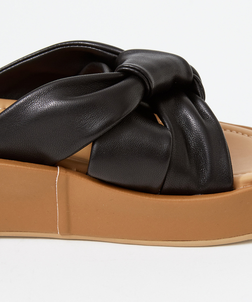 PICHE ABAHOUSE(ピシェ アバハウス)の「キルティングボリュームソールサンダル(サンダル・レディース・ブラック系その他/ブラウン系その他/カーキ/ブラック・M/L/S)」の10枚目の写真