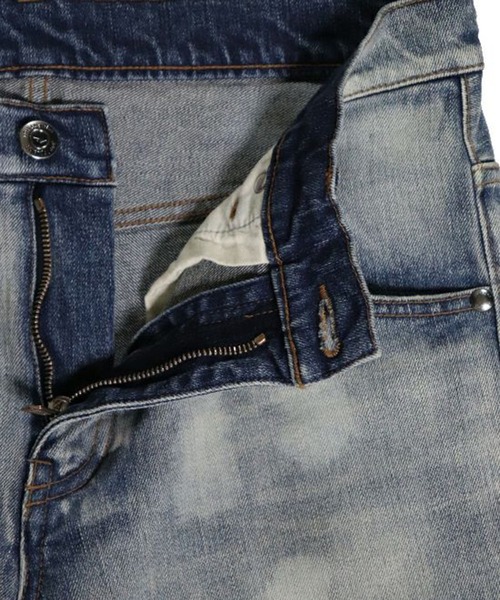 1 piu 1 uguale 3（ウノピゥウノウグァーレトレ）の「9 TAPERED (DAMAGED)（デニムパンツ・メンズ・ブルー・Ⅲ/Ⅳ）」の3枚目の写真