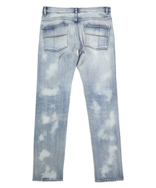 1 piu 1 uguale 3（ウノピゥウノウグァーレトレ）の「9 TAPERED (DAMAGED)（デニムパンツ・メンズ・ブルー・Ⅲ/Ⅳ）」の6枚目の写真