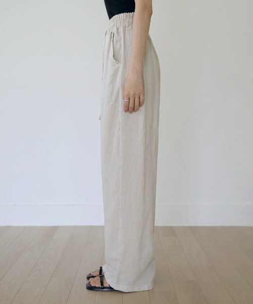 UNE MANSION（ユヌマンション）の「リネンワイドバンディングパンツ（その他パンツ・レディース・ベージュ/ブラック/ブラウン・FREE）」の6枚目の写真