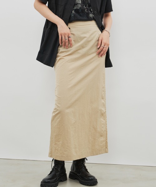 Auntie Rosa Holiday（アンティローザホリデー）の「ナイロンナロースカート / サイズ展開あり（スカート・レディース・ブラック/ベージュ/カーキ・SMALL/MEDIUM）」の12枚目の写真