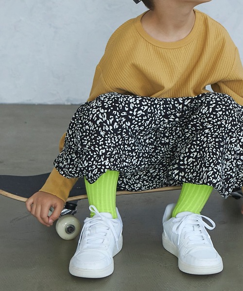 PAIRMANON STREET(ペアマノンストリート)の「【PAIRMANON STREET】【5足セット】アソートソックスセット(ソックス/靴下・キッズ・シルバー系その他/ライトグリーン/レッド・M/L)」の5枚目の写真