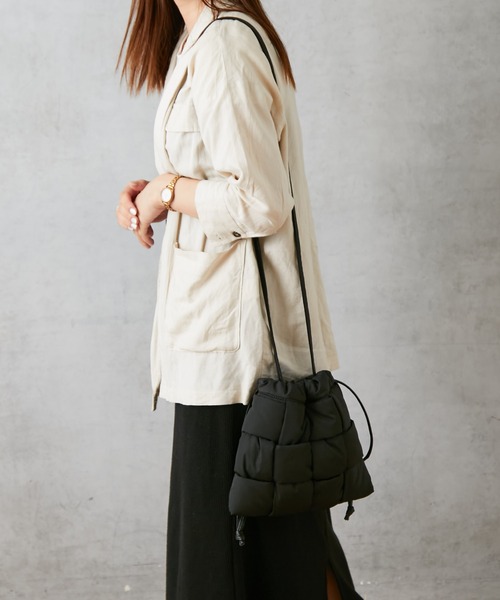 Actually（アクチュアリー）の「NYLON MESH POUCH ナイロンメッシュショルダー（ショルダーバッグ・レディース・ベージュ/ブラック/イエロー・フリー）」の8枚目の写真