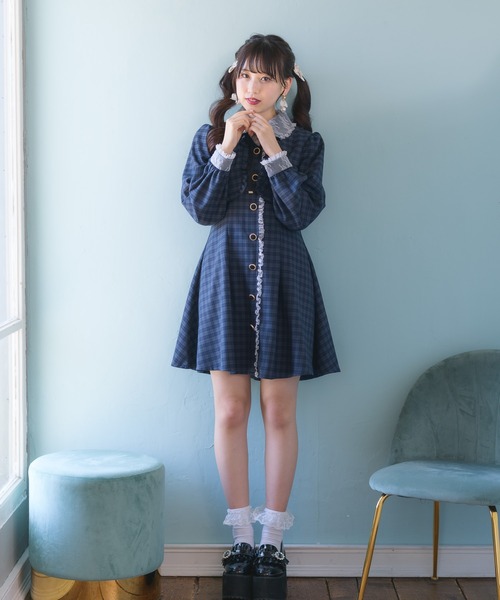 ROJITA（ロジータ）の「チョーカーリボンボレロ風ワンピース（ワンピース・レディース・ブラック/ネイビー/アイボリー/ブラウン・FREE）」の21枚目の写真