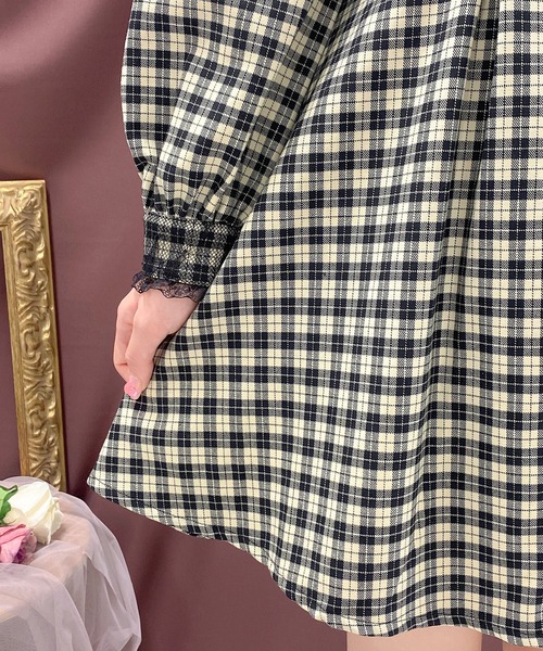 ROJITA（ロジータ）の「チョーカーリボンボレロ風ワンピース（ワンピース・レディース・ブラック/ネイビー/アイボリー/ブラウン・FREE）」の12枚目の写真