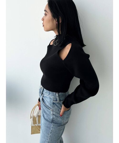 EMODA（エモダ）の「オープンスキンニット（ニット/セーター・レディース・ブラック/グレー/レッド/ピンク/ブルー・FREE）」の12枚目の写真