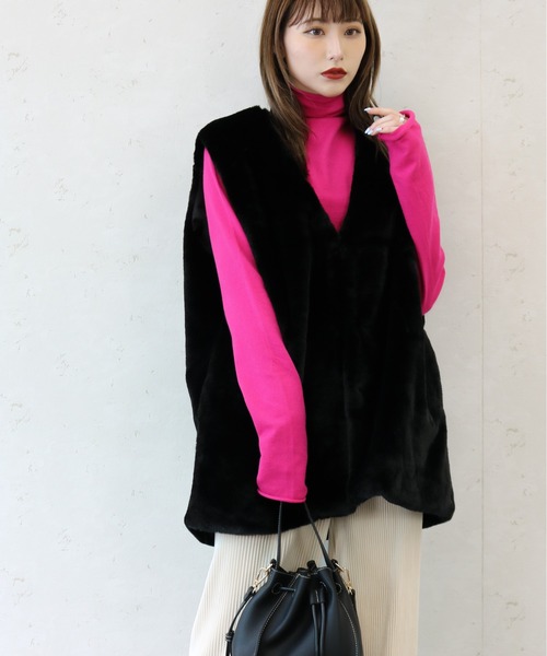 Per sist ence（パーシエンス）の「Per sist ence/パーシエンス　フェイクファーミドル丈ジレ（ベスト・レディース・アイボリー/グレー/ブラック/ブラウン/キャメル・FREE）」の11枚目の写真