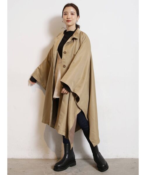 COTORICA（コトリカ）の「スクエアポンチョコート（その他アウター・レディース・ベージュ/グリーン・FREE）」の5枚目の写真