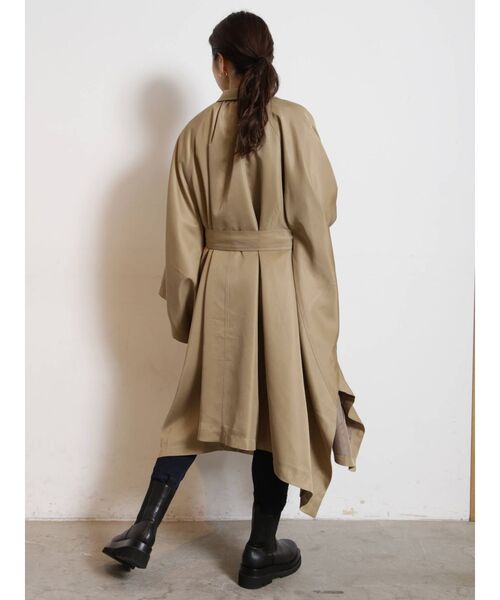 COTORICA（コトリカ）の「スクエアポンチョコート（その他アウター・レディース・ベージュ/グリーン・FREE）」の10枚目の写真