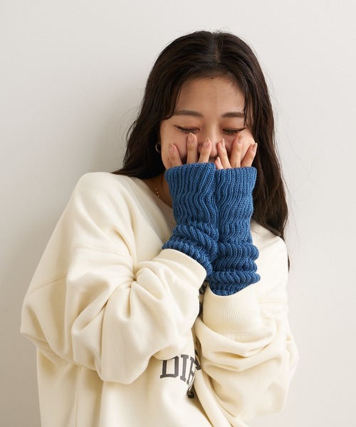 GUNZE（グンゼ）の「【GUNZE×TYPY】シルク混アームウォーマー（アーム