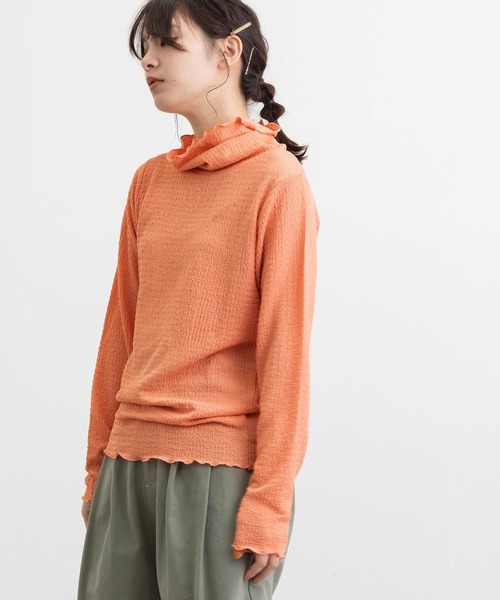 POU DOU DOU(プードゥドゥ)の「シャーリング天竺タートルトップス(Tシャツ/カットソー・レディース・オレンジ/ダークグレー/ライトグリーン/オフホワイト・3)」の6枚目の写真