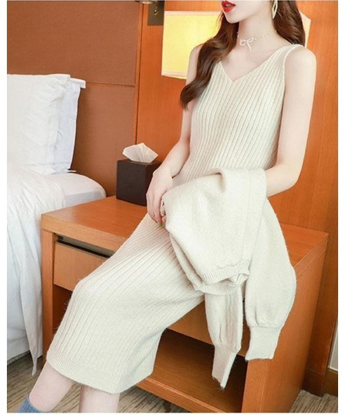 Ritzy（リッツィー）の「ニットトップス＋ニットワンピース 2点セット（ワンピース・レディース・ブラック/アイボリー/グリーン・M/L）」の14枚目の写真