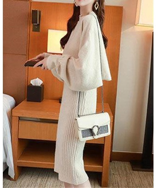 Ritzy（リッツィー）の「ニットトップス＋ニットワンピース 2点セット（ワンピース・レディース・ブラック/アイボリー/グリーン・M/L）」の12枚目の写真