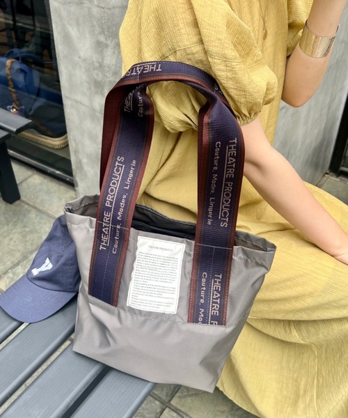 THEATRE PRODUCTS(シアタープロダクツ)の「THEATRE PRODUCTS / Dailyrusset別注 / ジャガードテープバッグ(M)(トートバッグ・レディース・グリーン/レモンイエロー/ベビーピンク/ブラック/グレー/ブルー/アイボリー/グレー系その他/ブルー系その他/ブラウン/ボルドー/オフホワイト/カーキ/ブラック系その他/ベージュ系その他/オレンジ系その他・FREE)」の7枚目の写真