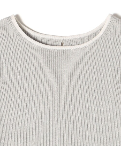 SHIPS（シップス）の「*〈手洗い可能〉バックパールモチーフボタンボートネックニット◆（ニット/セーター・レディース・ライトグレー/オフホワイト/ブラック/ピンク系・ONE SIZE）」の9枚目の写真