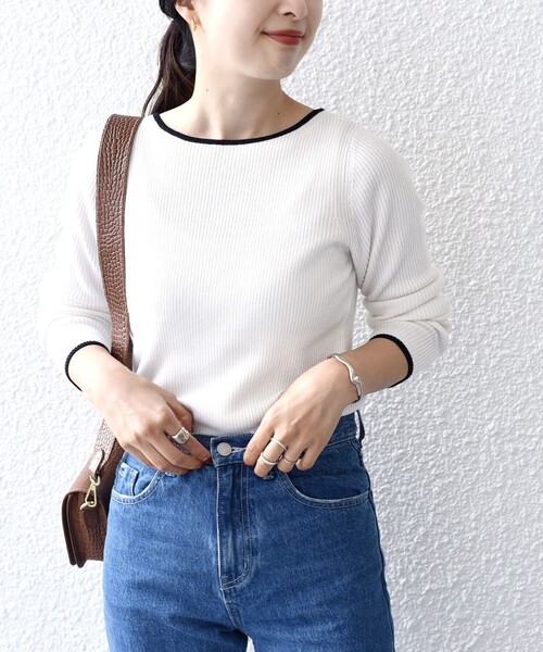 SHIPS（シップス）の「*〈手洗い可能〉バックパールモチーフボタンボートネックニット◆（ニット/セーター・レディース・ライトグレー/オフホワイト/ブラック/ピンク系・ONE SIZE）」の18枚目の写真