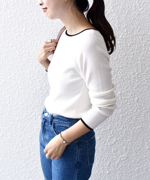 SHIPS（シップス）の「*〈手洗い可能〉バックパールモチーフボタンボートネックニット◆（ニット/セーター・レディース・ライトグレー/オフホワイト/ブラック/ピンク系・ONE SIZE）」の19枚目の写真