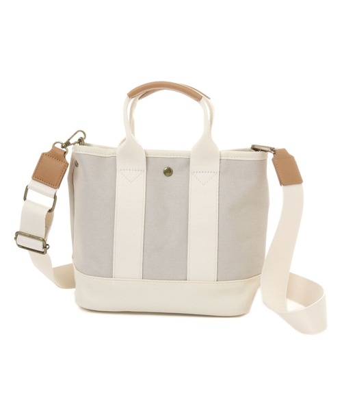 studio CLIP（スタディオクリップ）の「W撥水キャンバストートショルダー（トートバッグ・レディース・オフホワイト/グレー/キャメル・FREE）」の2枚目の写真