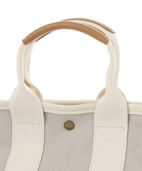 studio CLIP（スタディオクリップ）の「W撥水キャンバストートショルダー（トートバッグ・レディース・オフホワイト/グレー/キャメル・FREE）」の10枚目の写真