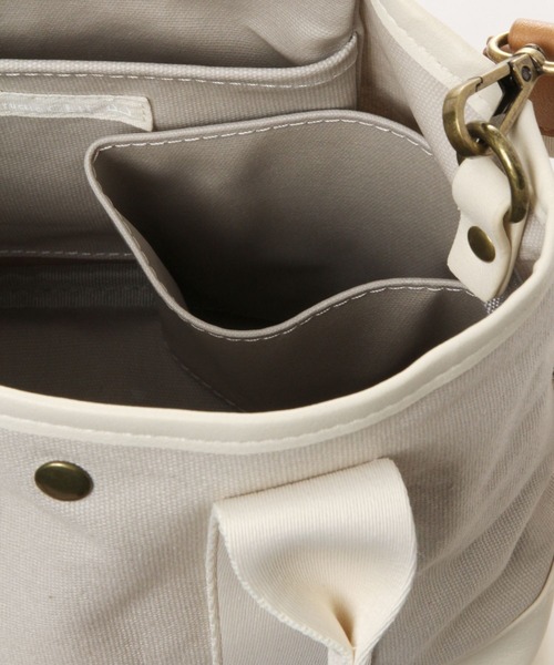 studio CLIP（スタディオクリップ）の「W撥水キャンバストートショルダー（トートバッグ・レディース・オフホワイト/グレー/キャメル・FREE）」の15枚目の写真