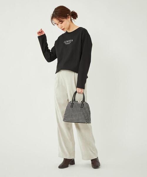 green label relaxing(グリーンレーベルリラクシング)の「ミニマル ロゴ ロングスリーブ Tシャツ(Tシャツ/カットソー・レディース・ブラック/ホワイト/その他1・FREE)」の10枚目の写真