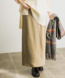 サテンバイアススカート