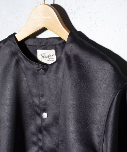 GLOSTER（グロスター）の「【GLOSTER/グロスター】フェイクレザーノーカラージャケット（ブルゾン・メンズ・ブラック・L/M）」の2枚目の写真