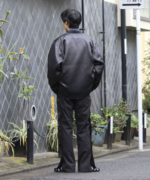 GLOSTER（グロスター）の「【GLOSTER/グロスター】フェイクレザーノーカラージャケット（ブルゾン・メンズ・ブラック・L/M）」の10枚目の写真