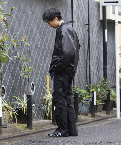 GLOSTER（グロスター）の「【GLOSTER/グロスター】フェイクレザーノーカラージャケット（ブルゾン・メンズ・ブラック・L/M）」の9枚目の写真