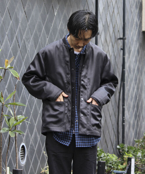 GLOSTER（グロスター）の「【GLOSTER/グロスター】フェイクレザーノーカラージャケット（ブルゾン・メンズ・ブラック・L/M）」の7枚目の写真