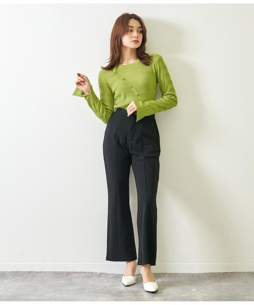 ANAP(アナップ)の「カットアウト袖スリットデザイントップスカットソー(Tシャツ/カットソー・レディース・グリーン/アイボリー/ブラック・FREE)」の13枚目の写真