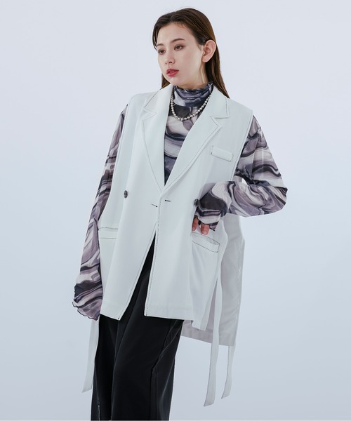 Ellno Loset(エルノロゼット)の「配色ステッチジレ(ベスト・メンズ・オフホワイト/ブラック・MEDIUM/LARGE)」の17枚目の写真