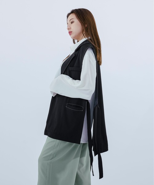 Ellno Loset(エルノロゼット)の「配色ステッチジレ(ベスト・メンズ・オフホワイト/ブラック・MEDIUM/LARGE)」の22枚目の写真