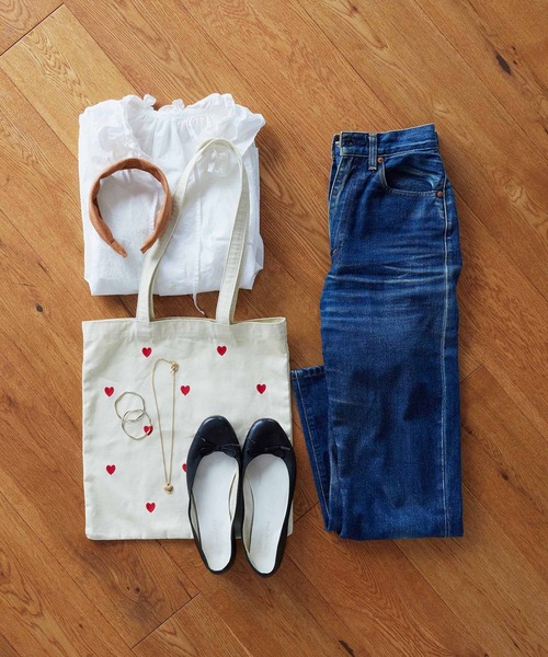 EFOLE（エフォル）の「キャンバス ハート デイジー 刺しゅう トートバッグ（トートバッグ・レディース・ホワイト/レッド・FREE）」の12枚目の写真