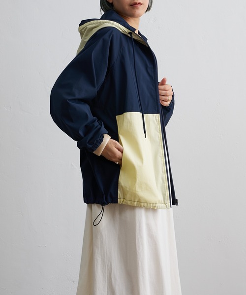 Omekashi（オメカシ）の「2トーンマウンテンパーカー（マウンテンパーカー・レディース・ネイビー/ベージュ・FREE）」の4枚目の写真