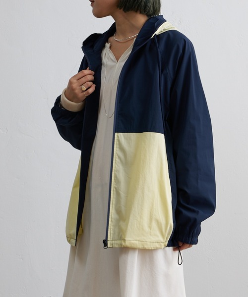 Omekashi（オメカシ）の「2トーンマウンテンパーカー（マウンテンパーカー・レディース・ネイビー/ベージュ・FREE）」の7枚目の写真