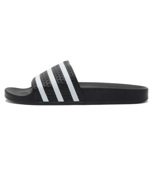 adidas（アディダス）の「adidas ADILETTE（サンダル・メンズ・ブラック/ホワイト/ネイビー・27.5cm/26.5cm/25.5cm）」の7枚目の写真