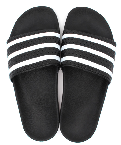 adidas（アディダス）の「adidas ADILETTE（サンダル・メンズ・ブラック/ホワイト/ネイビー・27.5cm/26.5cm/25.5cm）」の5枚目の写真