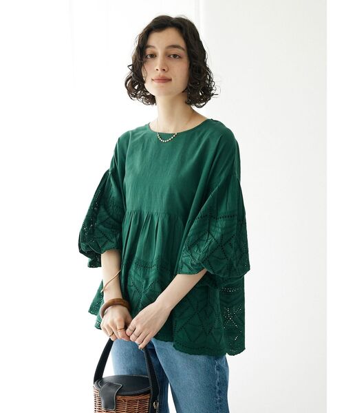 CRAFT STANDARD BOUTIQUE(クラフトスタンダードブティック)の「インドコットンアイレット刺繍バルーンスリーブブラウス(シャツ/ブラウス・レディース・オフホワイト/グリーン/ブラック・FREE)」の17枚目の写真