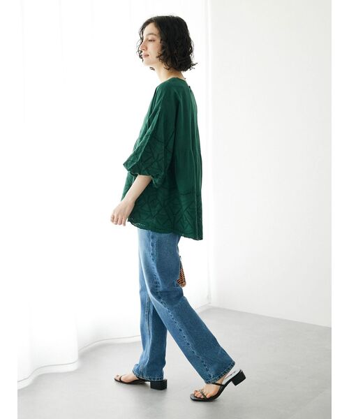 CRAFT STANDARD BOUTIQUE(クラフトスタンダードブティック)の「インドコットンアイレット刺繍バルーンスリーブブラウス(シャツ/ブラウス・レディース・オフホワイト/グリーン/ブラック・FREE)」の22枚目の写真