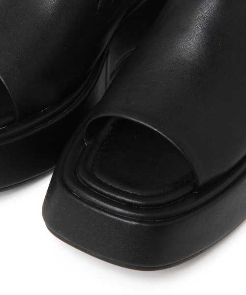 ALAND（エーランド）の「プラットフォームサンダル 2198600（サンダル・レディース・ベージュ/ブラック/ホワイト・SMALL/MEDIUM/LARGE）」の8枚目の写真