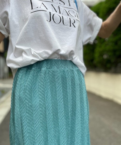 mi via loca(ミヴィアロカ)の「シャイニーストライプWAVEプリーツ レイヤードスカート(スカート・レディース・ブラック/ベージュ/ブルー・FREE)」の16枚目の写真