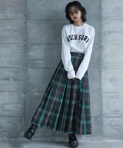 GEVS.（ジェイヴィス）の「＜大きいサイズ＞ 綿100％ロゴパッチワーク刺しゅうロングスリーブＴシャツ GEVS.（Tシャツ/カットソー・レディース・ブラック/オフホワイト・L/LL/3L/4L/5L）」の17枚目の写真