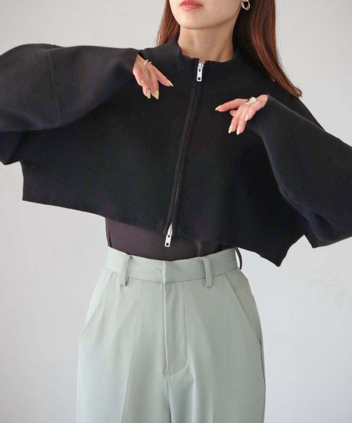 cheriella（シェリエラ）の「【cheriella】WEB限定ショートZIPニットブルゾン（ブルゾン・レディース・ワインレッド/アイボリー/ブラック/ブルー・M）」の22枚目の写真