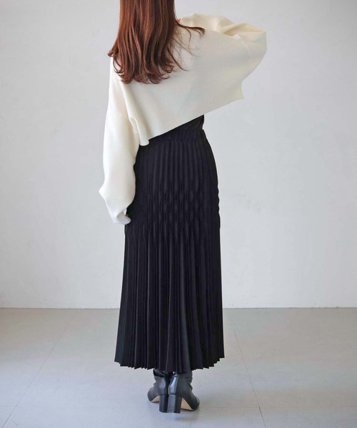 cheriella（シェリエラ）の「【cheriella】WEB限定ショートZIPニットブルゾン（ブルゾン・レディース・ワインレッド/アイボリー/ブラック/ブルー・M）」の13枚目の写真