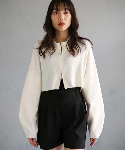 cheriella（シェリエラ）の「【cheriella】WEB限定ショートZIPニットブルゾン（ブルゾン・レディース・ワインレッド/アイボリー/ブラック/ブルー・M）」の14枚目の写真