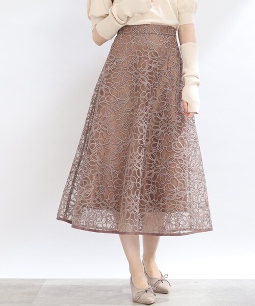 couture brooch（クチュールブローチ）の「◆【秋冬新作/大人フェミニン】コード刺繍フレアースカート（スカート・レディース・ブラック系/ブラウン系その他2・40/38/42）」の18枚目の写真