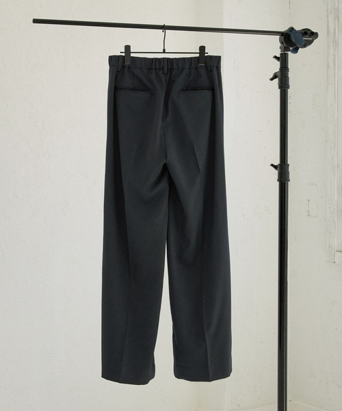 TR綾ストレッチ タックセミワイドストレートスラックスパンツ