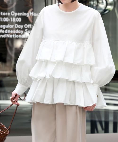 セール】【綿100％使用】ボリューム袖3段フリルティアードブラウス