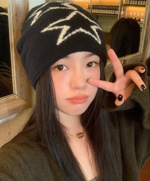 Vipoa（ヴィポア）の「モノグラムジャガードニットキャップ（ニットキャップ/ビーニー・レディース・ゼブラ/ブラック/アイボリー・FREE）」の7枚目の写真